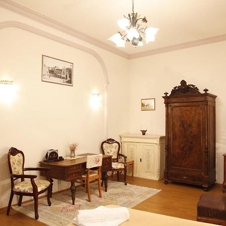 Art House Petunia Apartamento Tbilisi Exterior foto