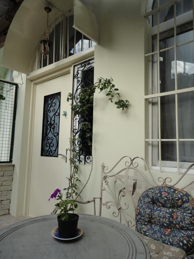 Art House Petunia Apartamento Tbilisi Exterior foto