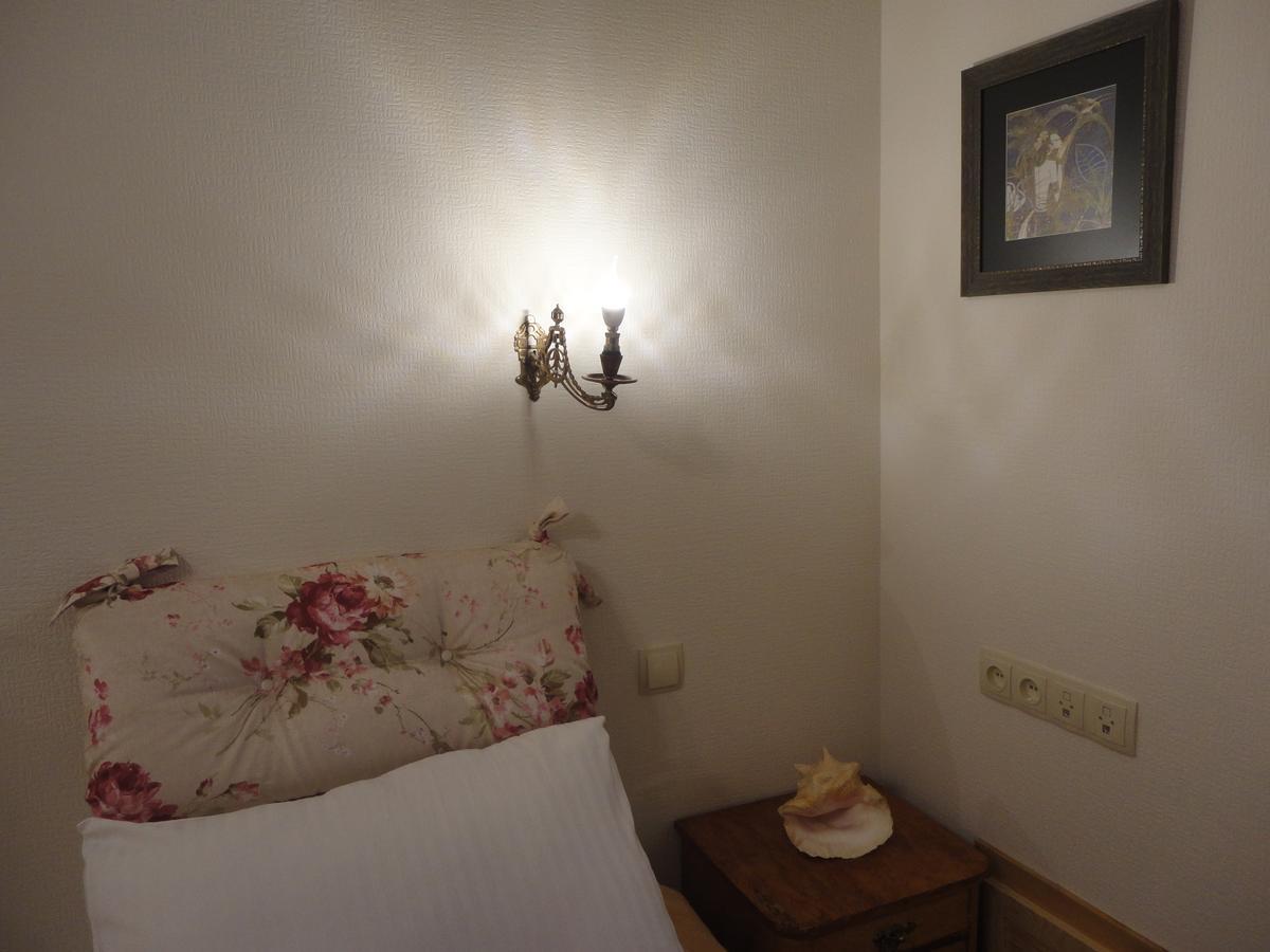 Art House Petunia Apartamento Tbilisi Exterior foto
