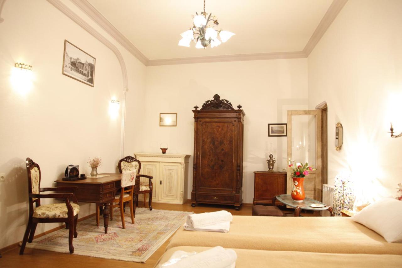 Art House Petunia Apartamento Tbilisi Exterior foto