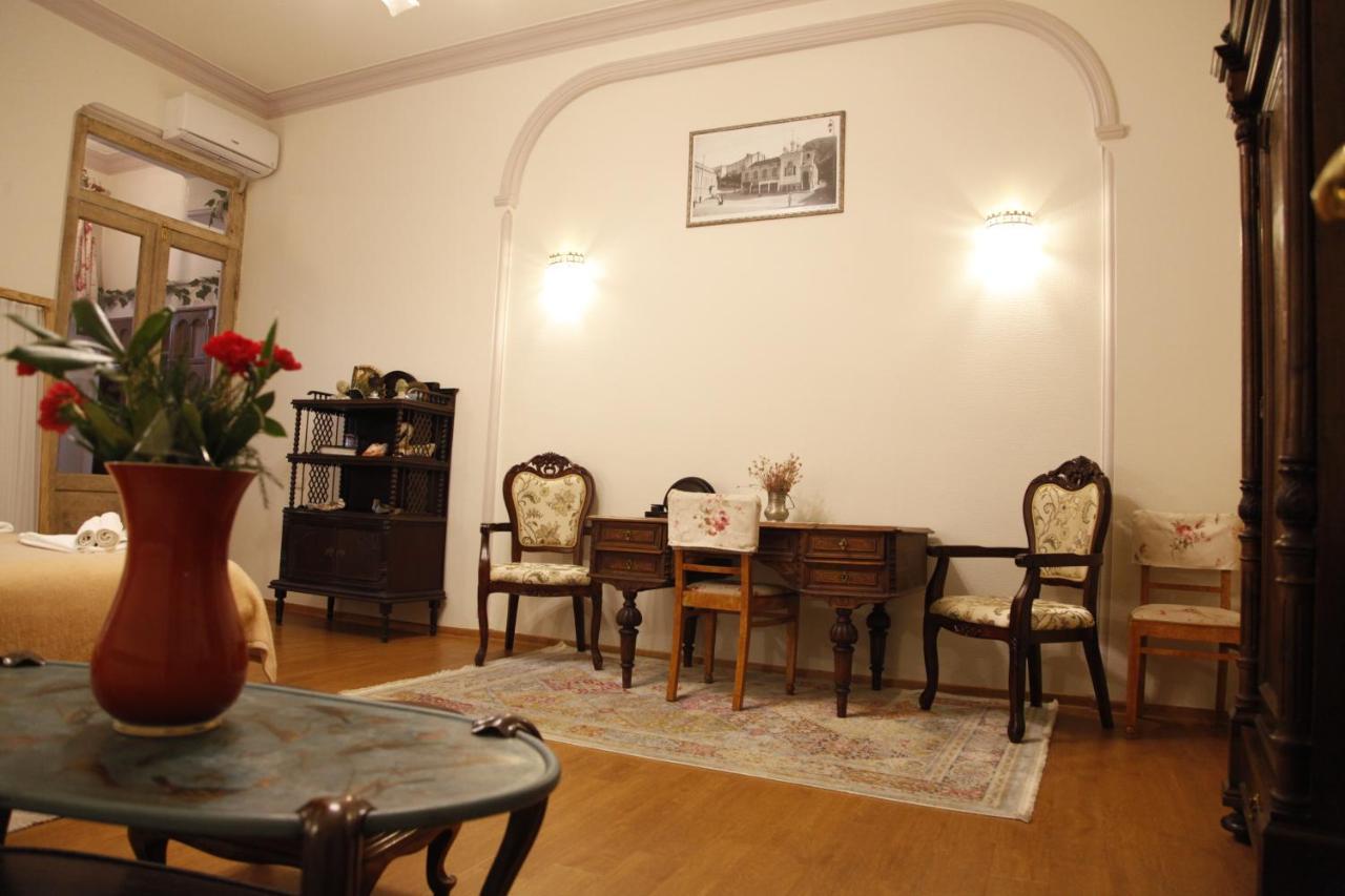 Art House Petunia Apartamento Tbilisi Exterior foto